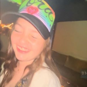 Meet your Posher, Cora